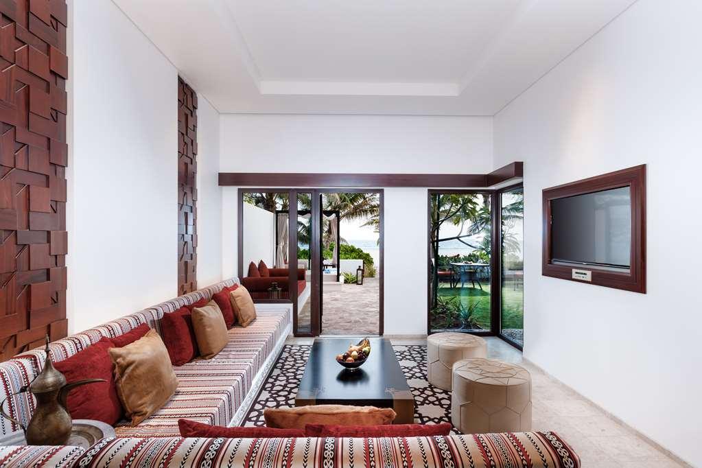 Al Baleed By Anantara Resort 5*
